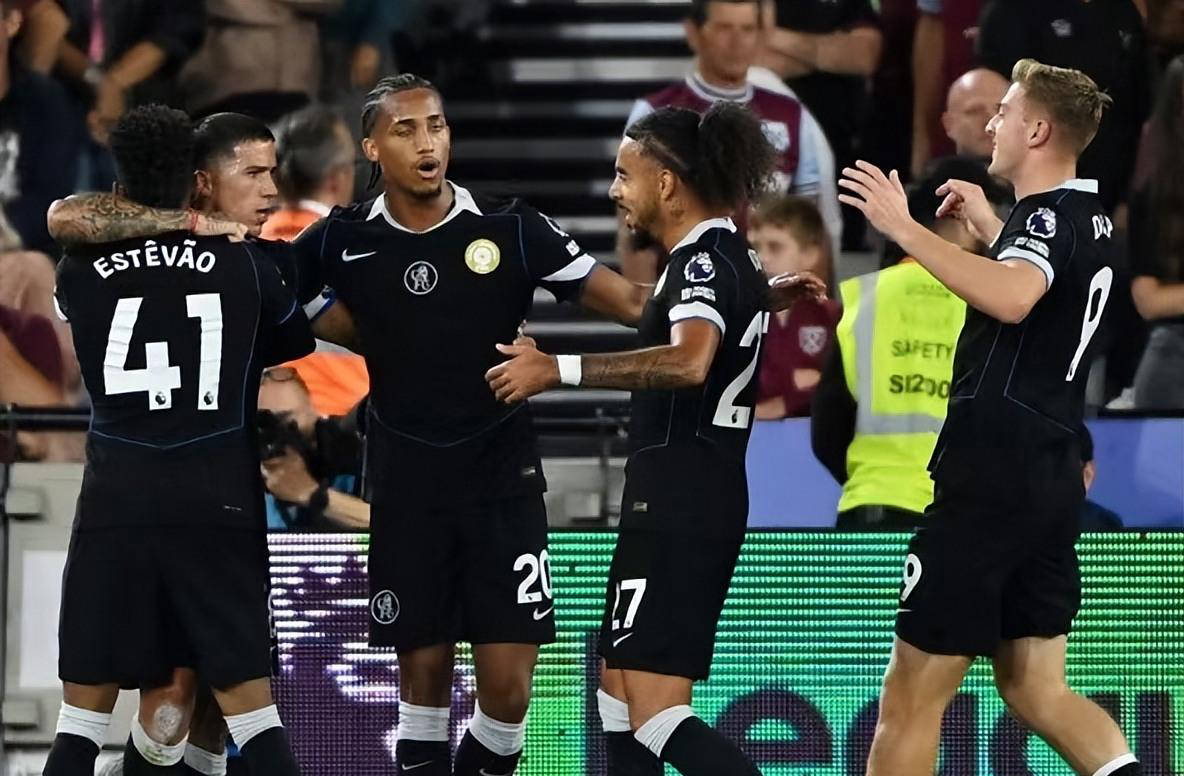 更是美巡历 更是美巡历