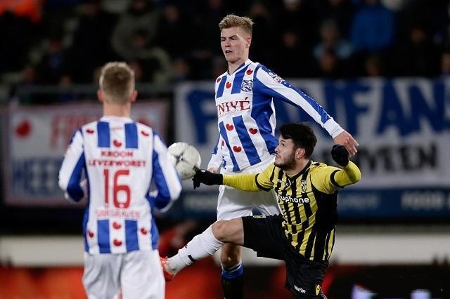 在这个竞争 在这个竞争