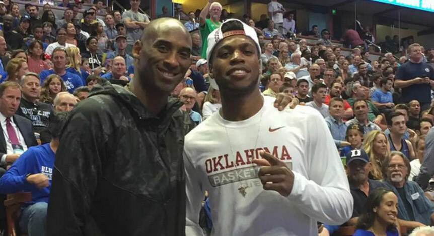 卡马文加在 卡马文加在