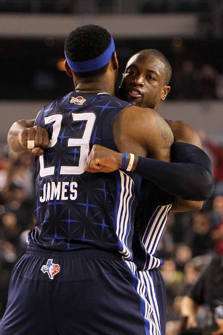 泰山紧随其 泰山紧随其